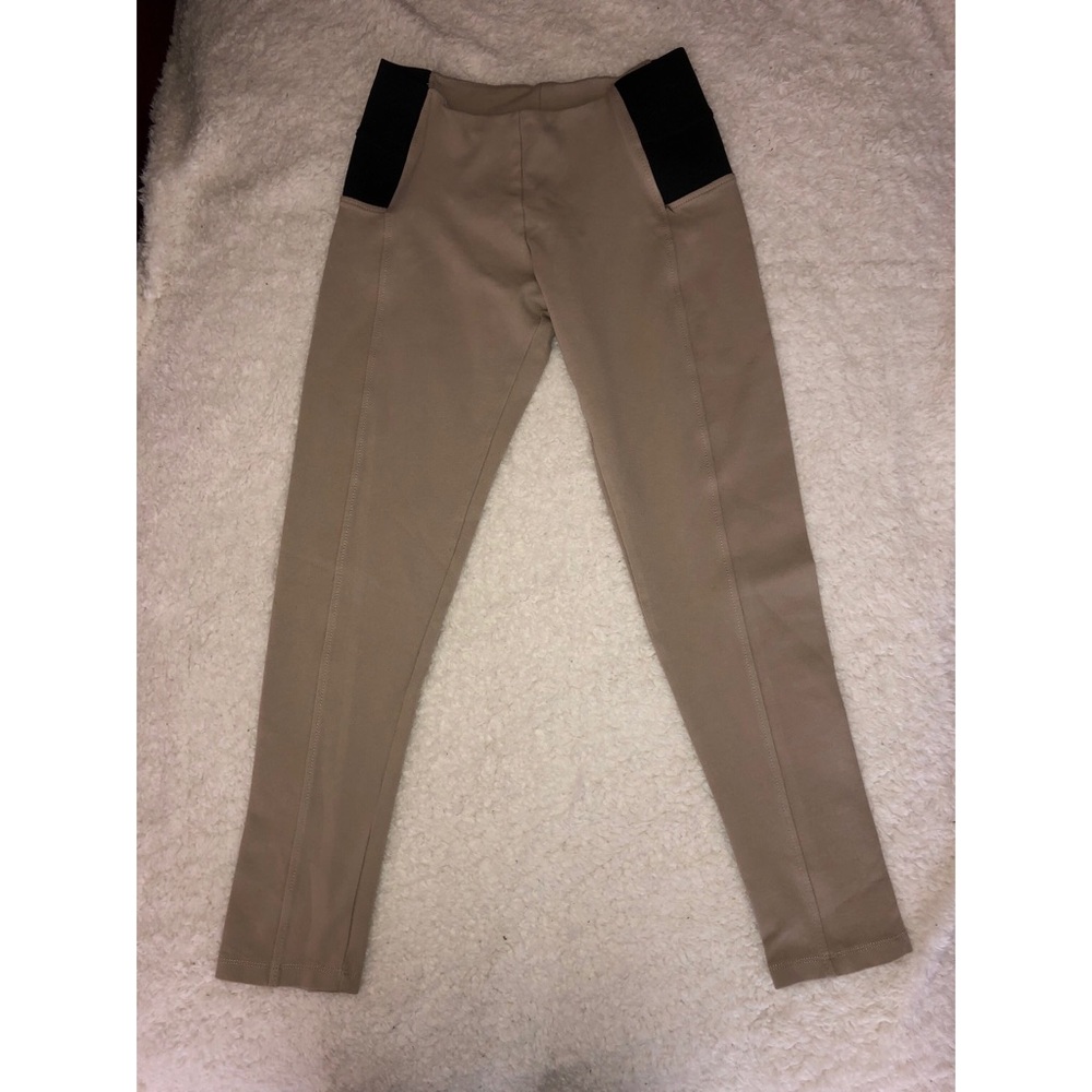 Beige stretchy pants/leggings. Size medium.